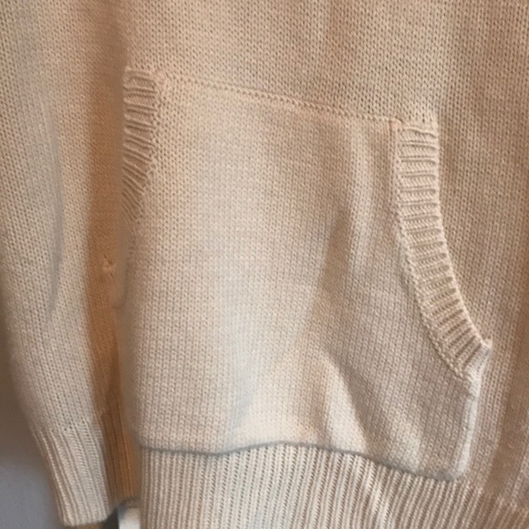 NWOT Sz S BCBG Sweater - Picture 3 of 5